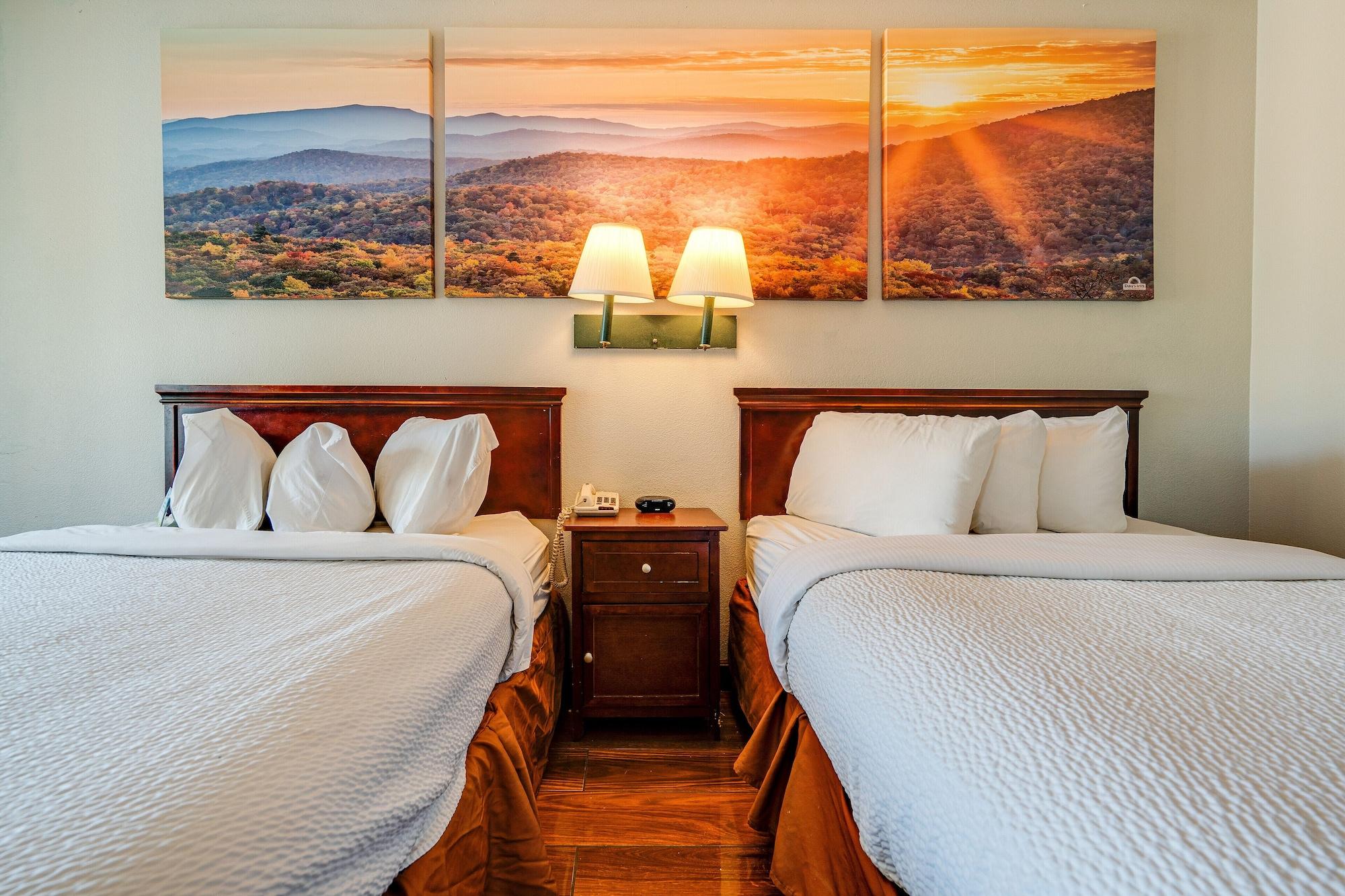 Days Inn By Wyndham Nashville Saint Thomas West Hospital Eksteriør billede