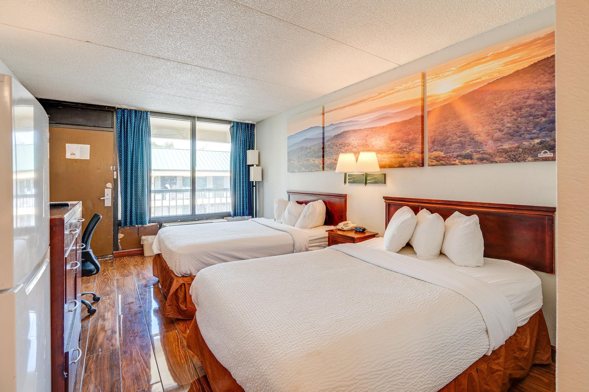 Days Inn By Wyndham Nashville Saint Thomas West Hospital Eksteriør billede