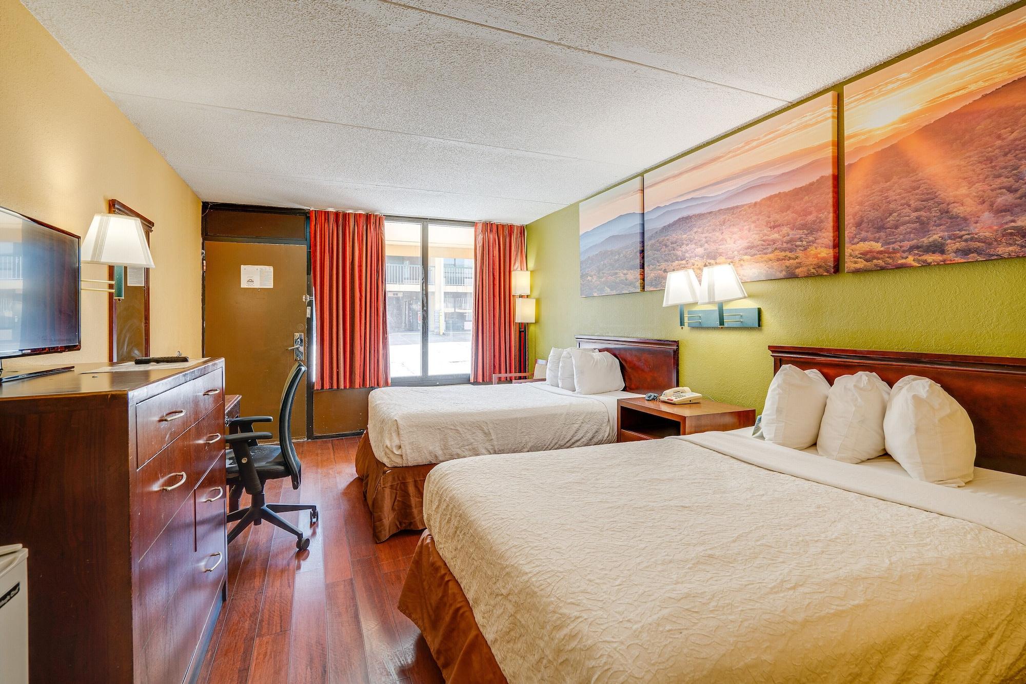 Days Inn By Wyndham Nashville Saint Thomas West Hospital Eksteriør billede