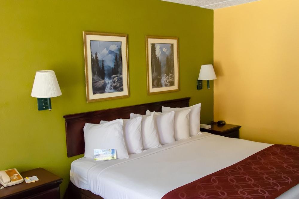 Days Inn By Wyndham Nashville Saint Thomas West Hospital Eksteriør billede