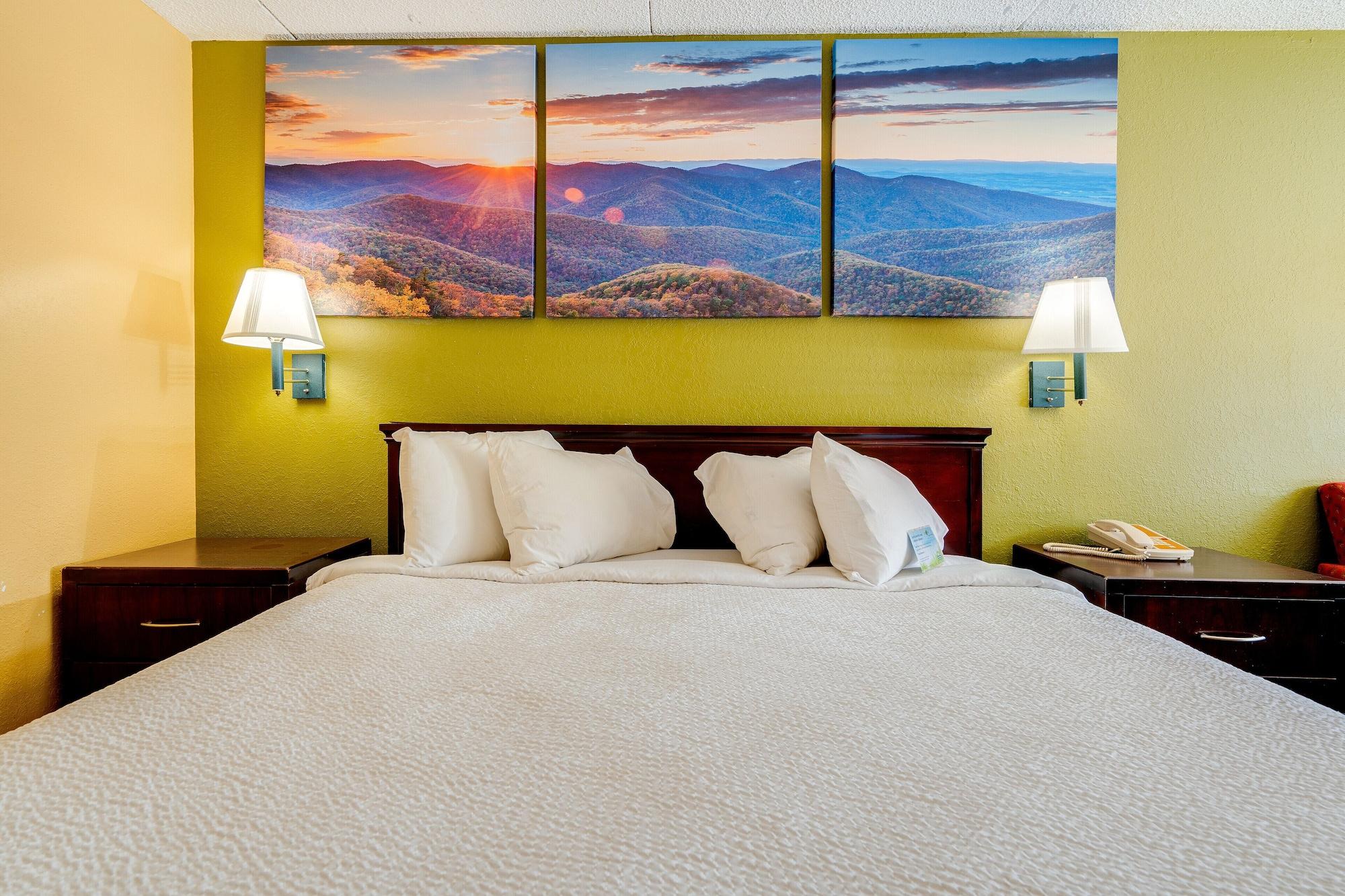 Days Inn By Wyndham Nashville Saint Thomas West Hospital Eksteriør billede