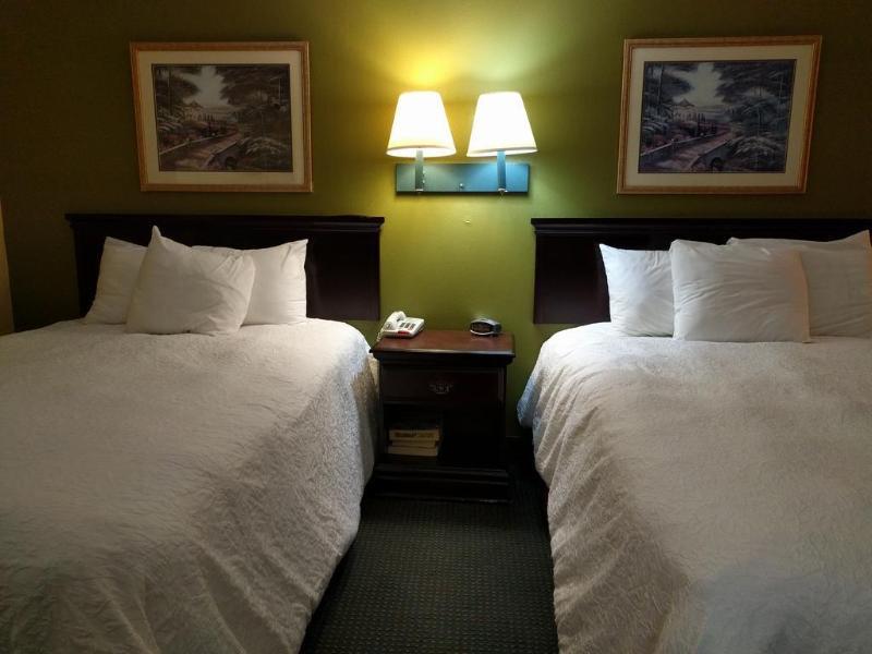 Days Inn By Wyndham Nashville Saint Thomas West Hospital Eksteriør billede